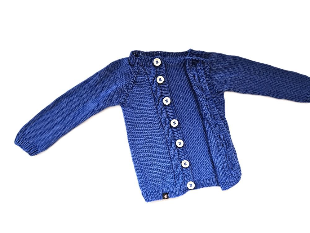 Strickjacke Baby in Blau und der Größe 74/80 - Shop Pekusch